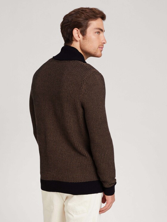 Pullover mit Schalkragen mit Bio-Baumwolle - Männer - black cognac knit structure Pullover mit Schalkragen mit Bio-Baumwolle - Männer - black cognac knit structure - 2 - TOM TAILOR