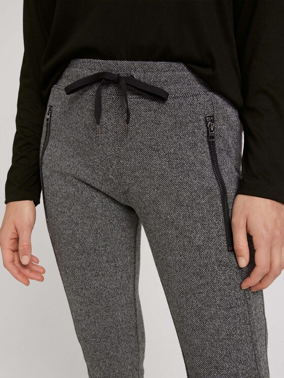 Gemusterte Hose im Loose Fit - Frauen - black white structure Gemusterte Hose im Loose Fit - Frauen - black white structure - 9 - TOM TAILOR