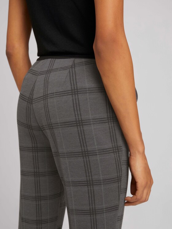 Mia Slim Hose mit Karomuster - Frauen - grey black check Mia Slim Hose mit Karomuster - Frauen - grey black check - 9 - TOM TAILOR