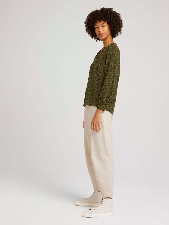 Patterned Henley blouse - Women - green shades floral design Patterned Henley blouse - Women - green shades floral design - 3 - TOM TAILOR