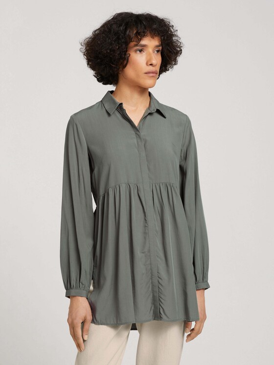 Lange Hemdbluse mit Raffungen - Frauen - dusty mid olive Lange Hemdbluse mit Raffungen - Frauen - dusty mid olive - 1 - TOM TAILOR