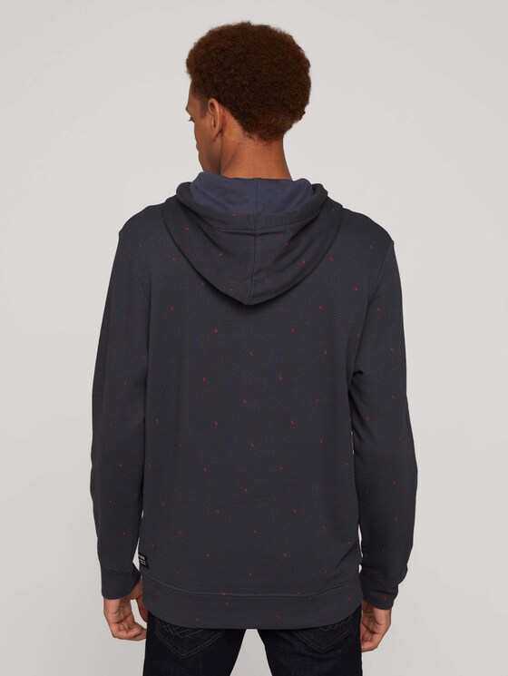 Strukturierter Hoodie mit Kängurutasche aus nachhaltiger Baumwolle - Männer - dark triangle structure print Strukturierter Hoodie mit Kängurutasche aus nachhaltiger Baumwolle - Männer - dark triangle structure print - 2 - TOM TAILOR Denim
