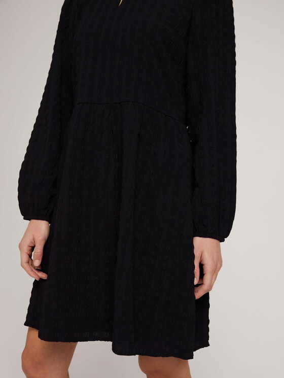 Strukturiertes Kleid - Frauen - deep black Strukturiertes Kleid - Frauen - deep black - 9 - TOM TAILOR Denim