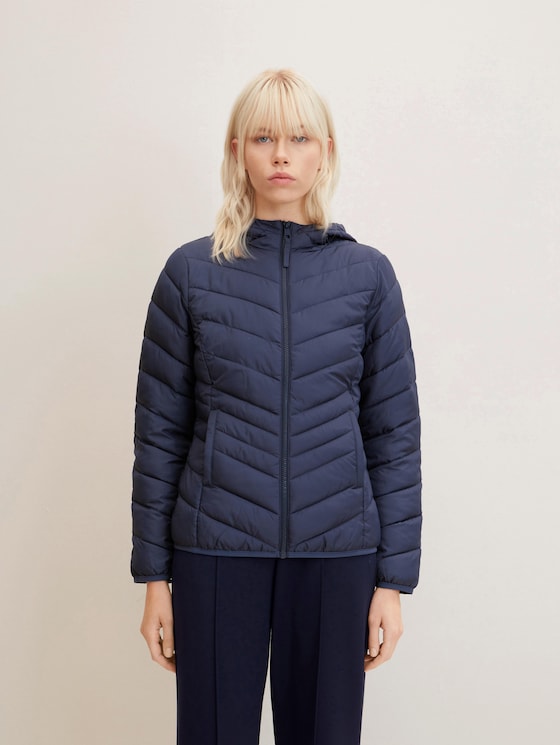 Quilted lightweight puffer jacket made of recycled polyester - REPREVE Our Ocean