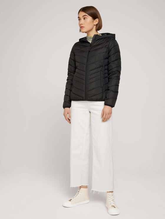 Quilted lightweight puffer jacket made of recycled polyester - REPREVE Our Ocean