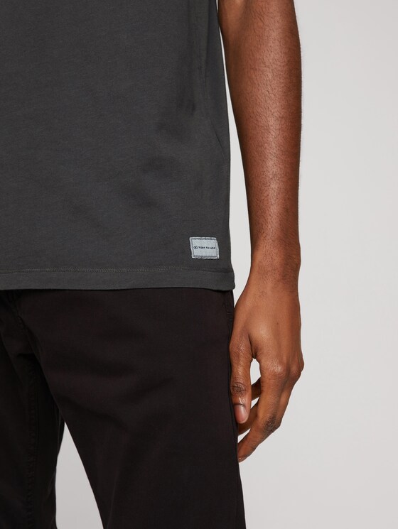 Print T-Shirt im Used Look - Männer - Tarmac Grey Print T-Shirt im Used Look - Männer - Tarmac Grey - 10 - TOM TAILOR
