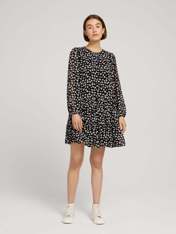 Gemustertes Kleid aus fließenden Chiffon - Frauen - black flower print Gemustertes Kleid aus fließenden Chiffon - Frauen - black flower print - 3 - TOM TAILOR Denim