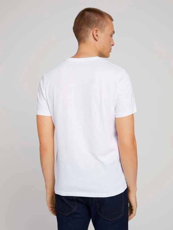 Basic t-shirt in a 3-pack - Men - White Basic t-shirt in a 3-pack - Men - White - 2 - TOM TAILOR