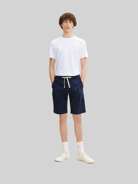 Chino shorts with linen by Tom Tailor