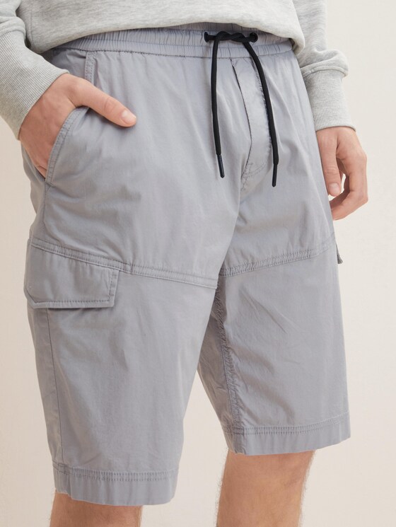 Cargoshorts mit aufgesetzten Taschen