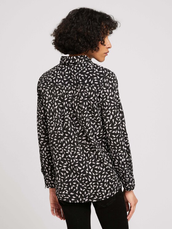 Gemusterte Hemdbluse - Frauen - black leaf design Gemusterte Hemdbluse - Frauen - black leaf design - 2 - TOM TAILOR