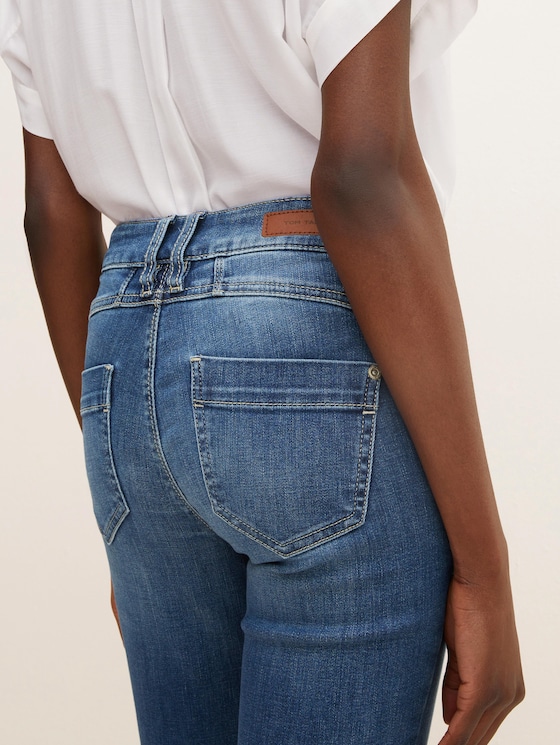 Alexa Straight Jeans mit REPREVE