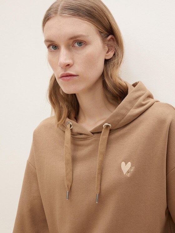 Hoodie mit Stickerei und Bio-Baumwolle