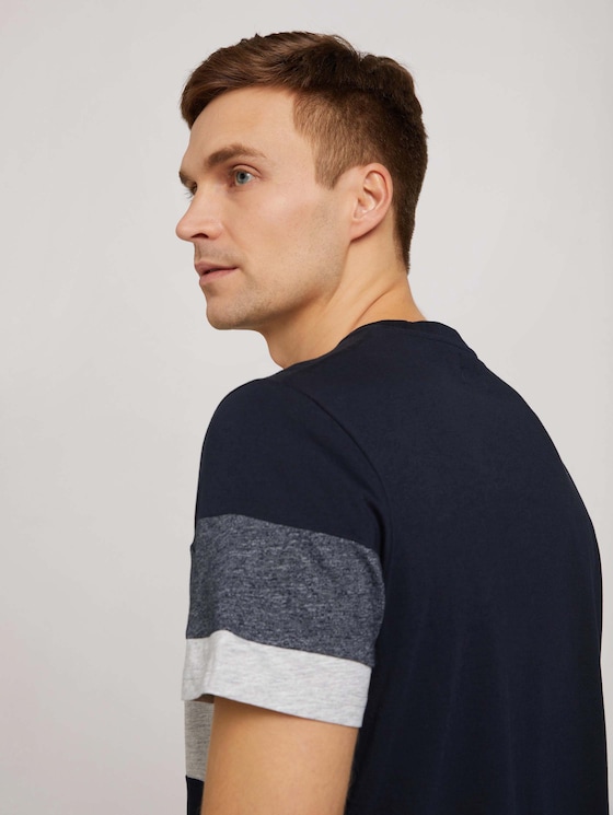 Multi-coloured t-shirt with a striped pattern in a melange look by Tom  Tailor