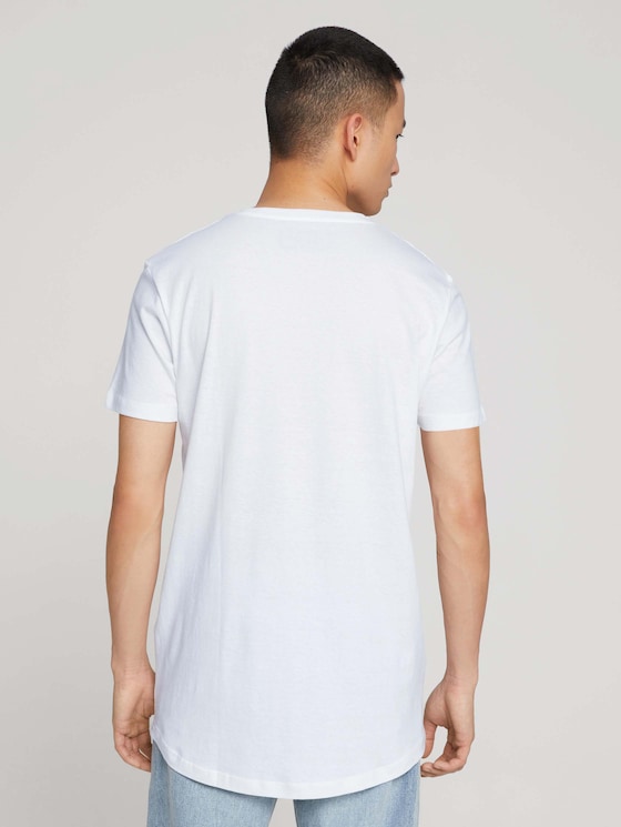 tailored fit t shirt