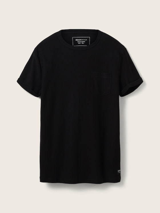 T-shirt with a chest pocket by Tom Tailor