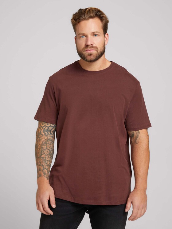 Basic T-Shirt - Männer - Decadent Bordeaux Basic T-Shirt - Männer - Decadent Bordeaux - 1 - Men Plus