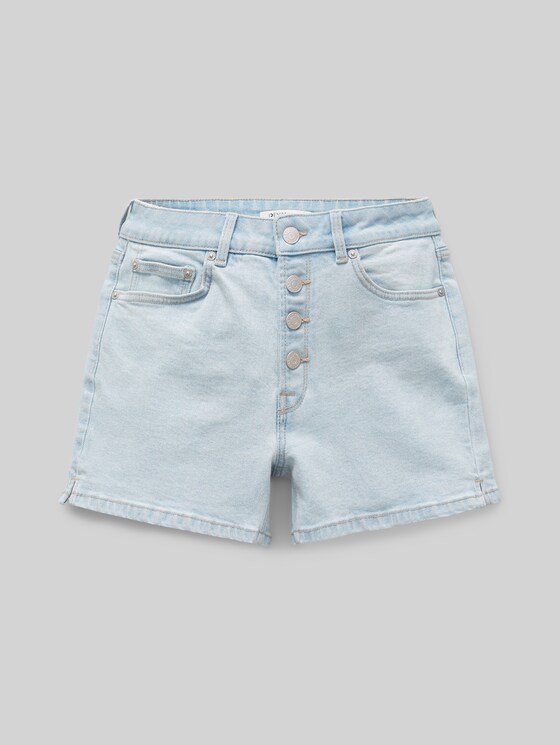 Denim shorts by Tom Tailor