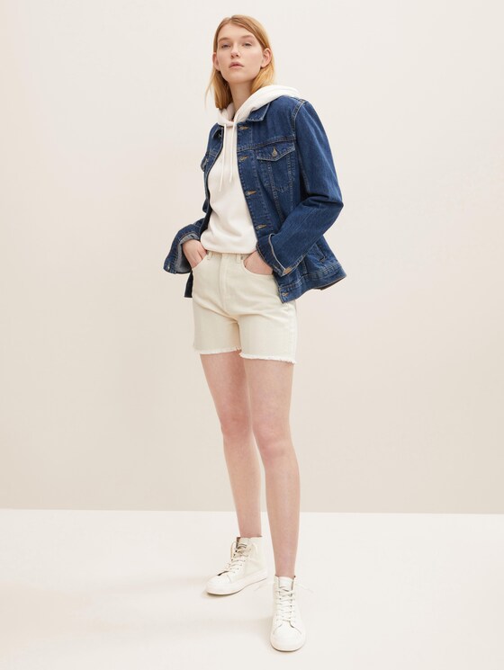 Basic Mom Shorts