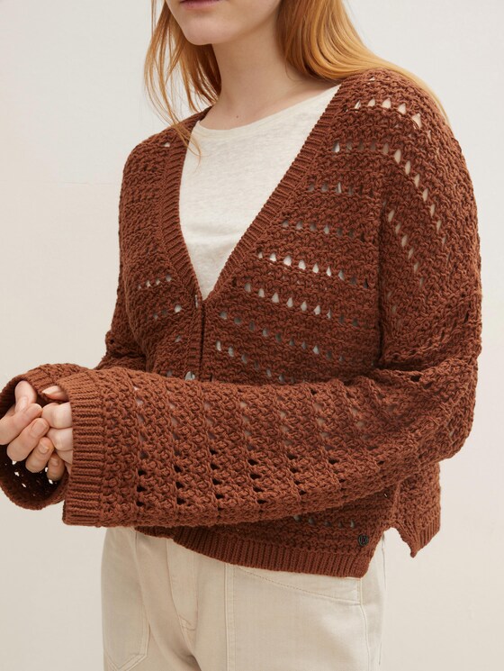 Cardigan with a coarse texture