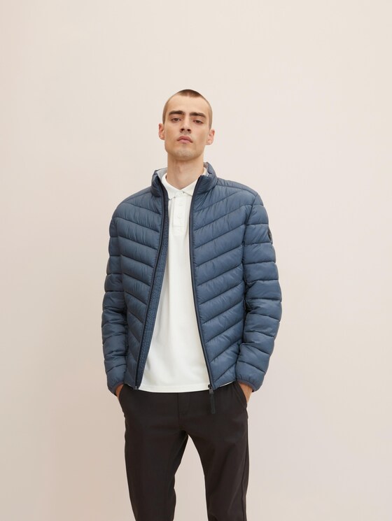 Quilted down jacket 