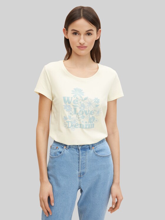 t-shirt with a print by Tom Tailor