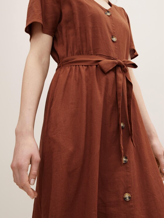 Midikleid mit Leinen
