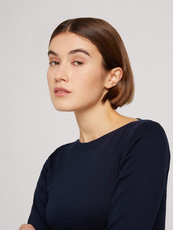 Basic Longsleeve mit U-Boot Ausschnitt