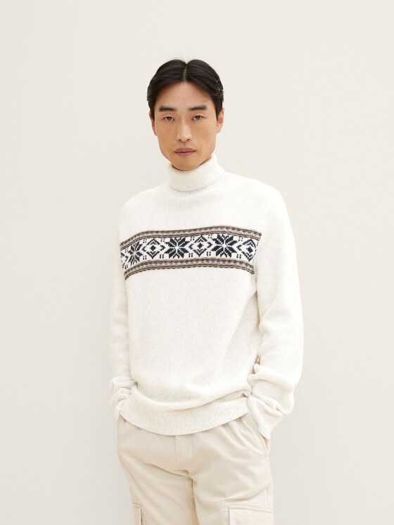 Turtleneck sweater with a Christmas pattern 