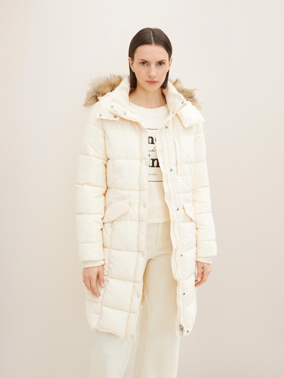 Quilted coat with a detachable hood