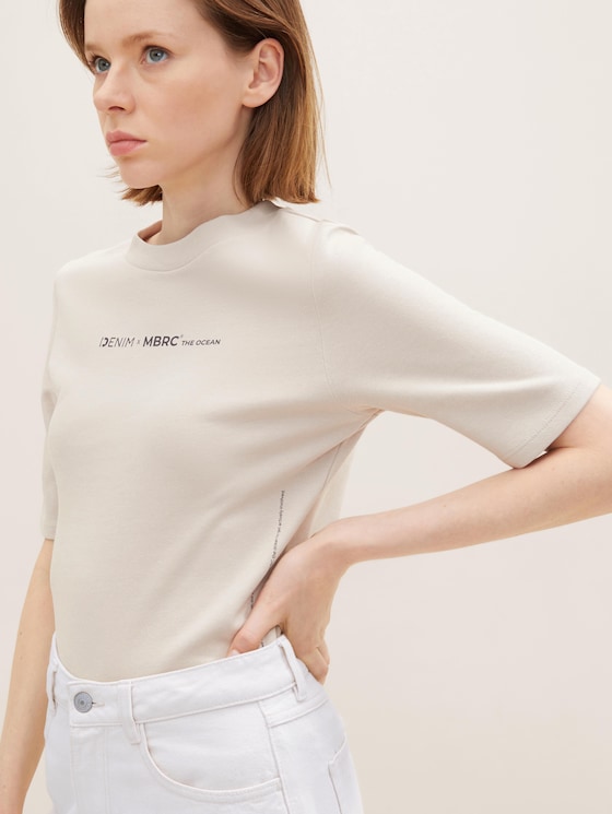 T-Shirt mit Textprint - DENIM x MBRC