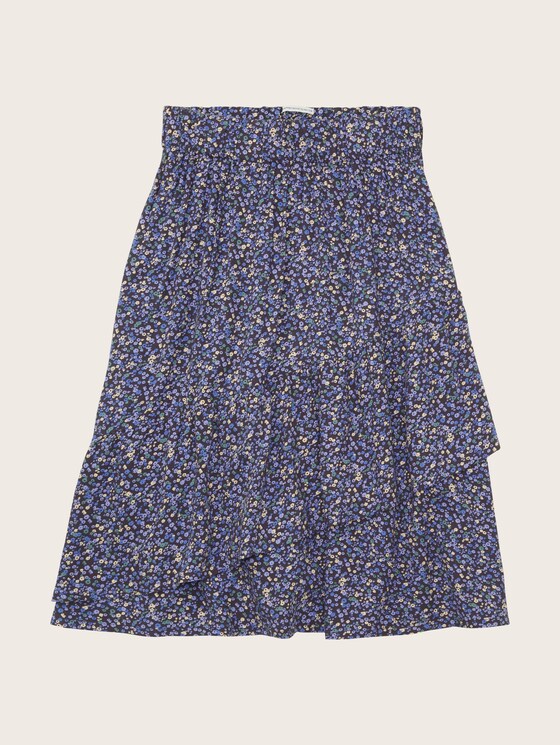 Skirt with a floral print