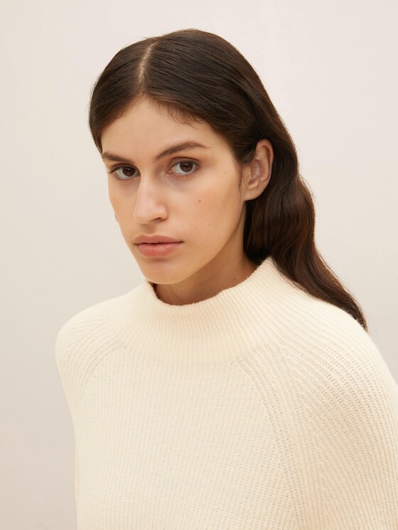 Strickpullover mit Stehkragen