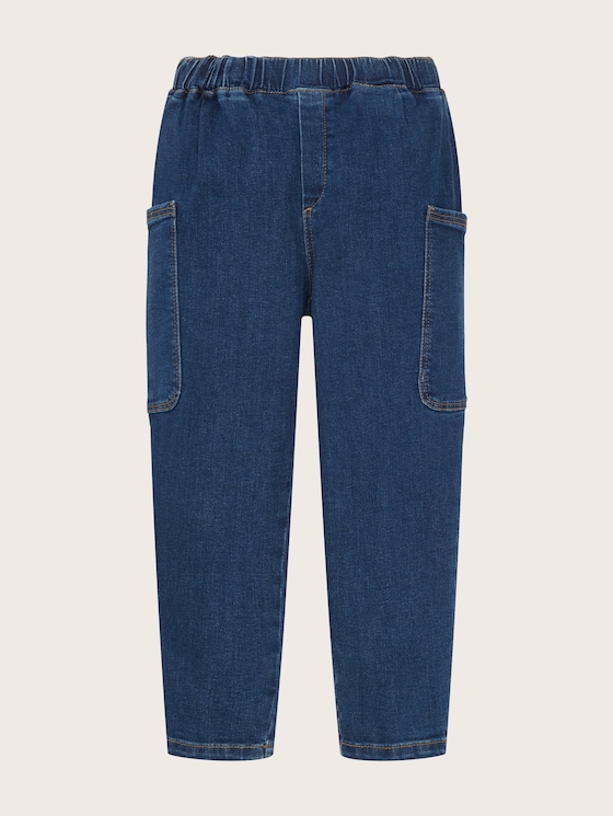 Relaxed jeans with patch pockets