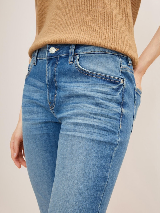 Alexa Slim Jeans