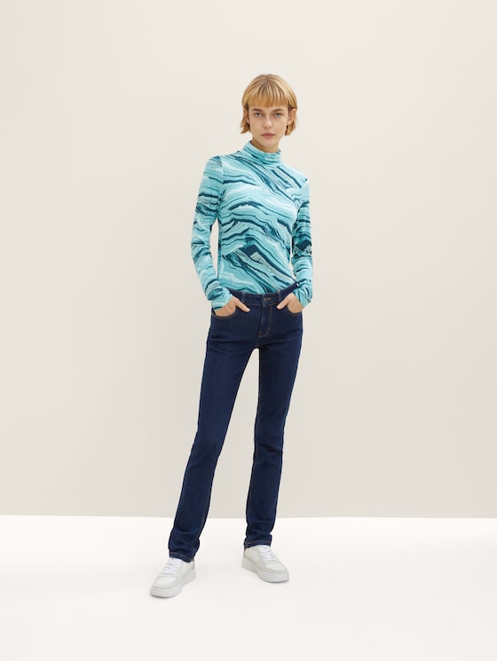 Elsa Slim Straight Jeans