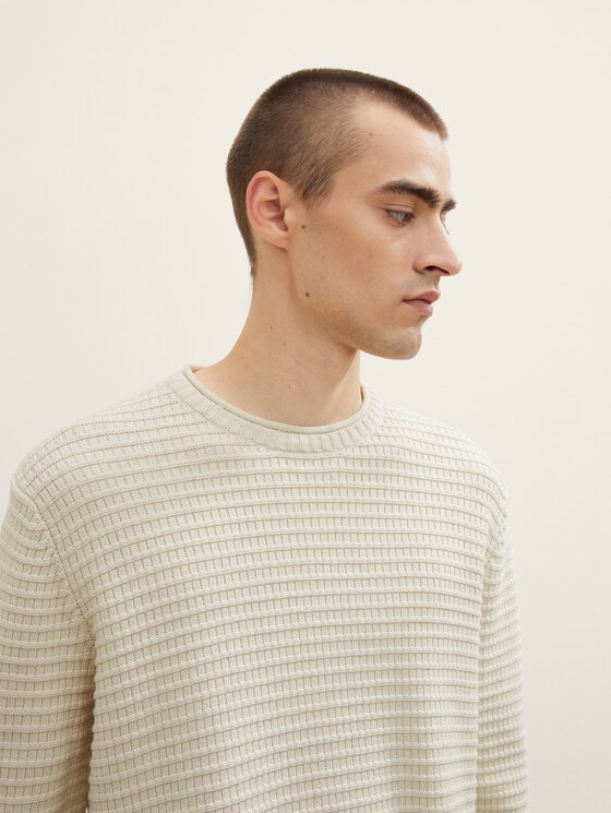 Strukturierter Strickpullover