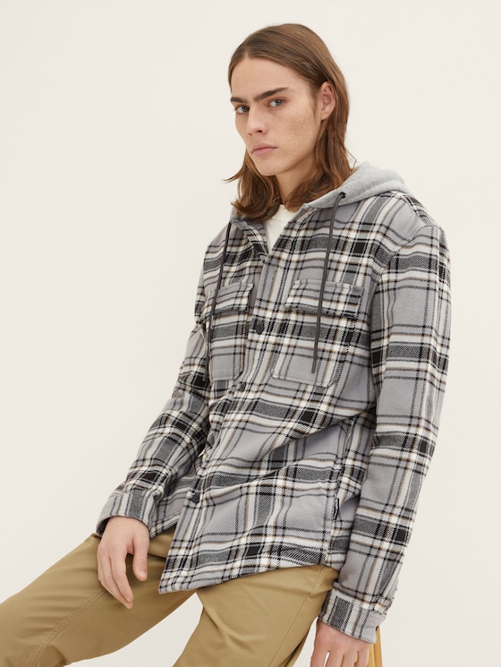 Checkered hooded shirt
