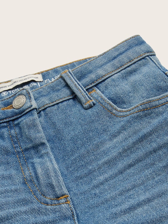 Jeans mit leichtem Schlag