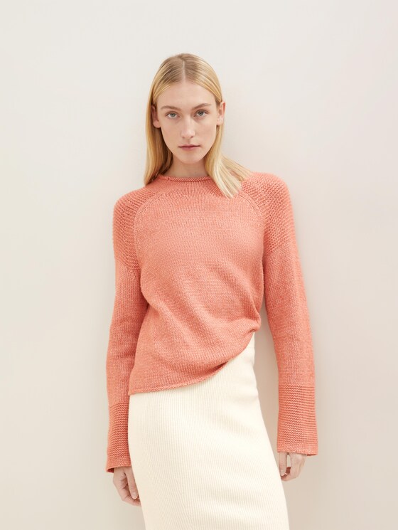 Knitted jumper with a stand-up collar 
