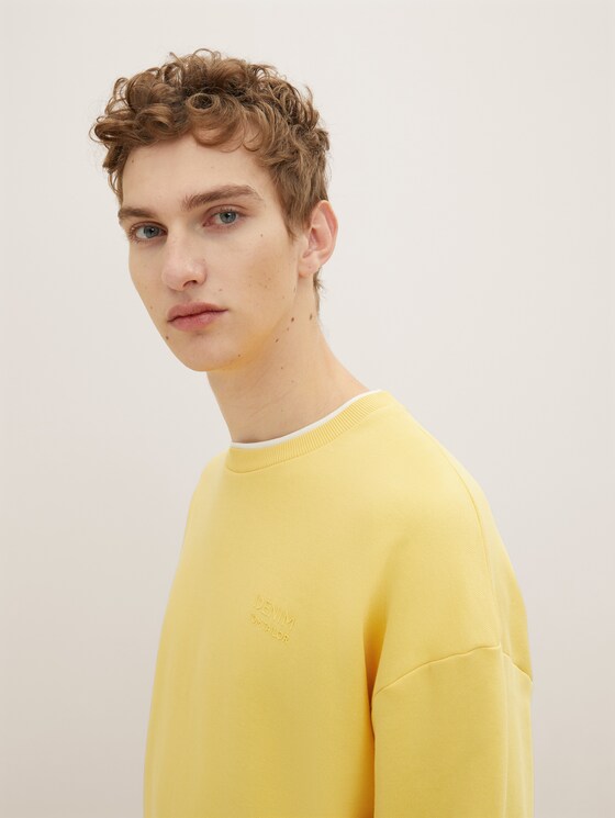 Basic Sweatshirt