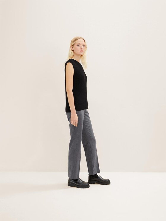 Classic pleated trousers 
