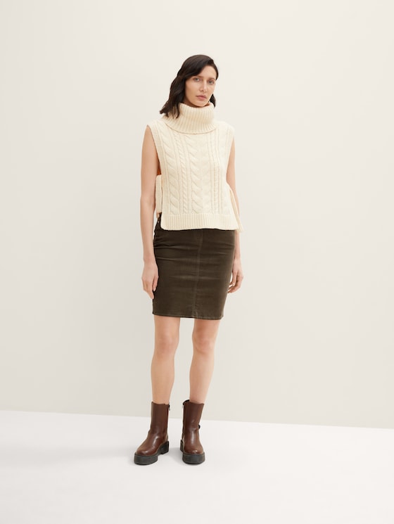 knee-length velvet skirt