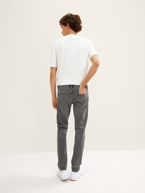 Piers slim jeans with belt loops