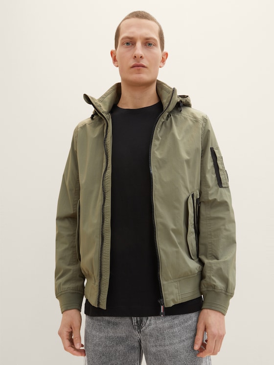 Tailor detachable a hood by Tom Bomber with jacket