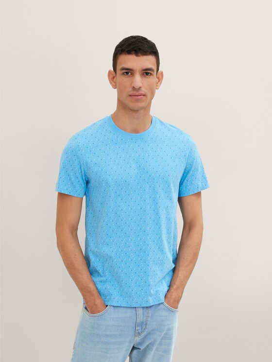 T-shirt with an all-over print 