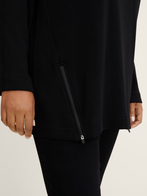 Plus - Long sweatshirt with a stand-up collar