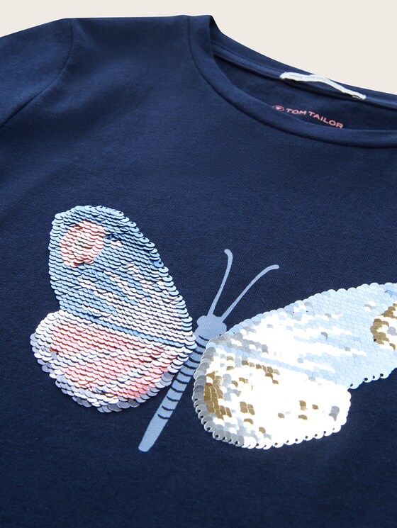 T-shirt with sequin applications