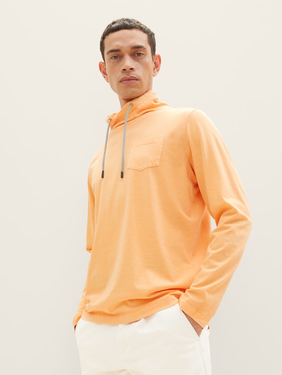Top met lange mouwen en opstaande kraag door Men, washed out orange