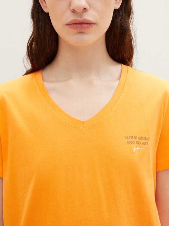 T-shirt with a text print